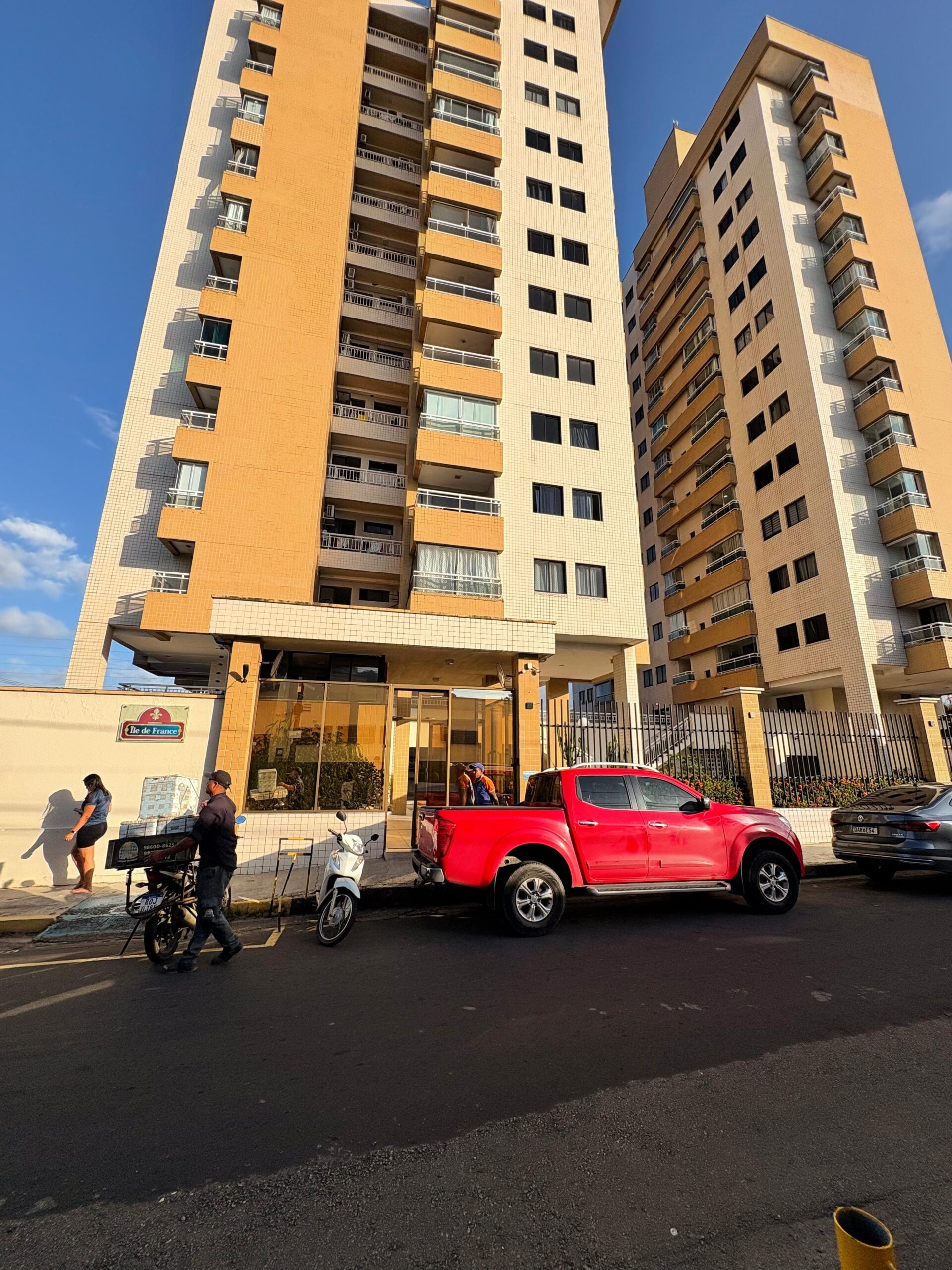 CONDOMINIO ILE DE FRANCE (1)